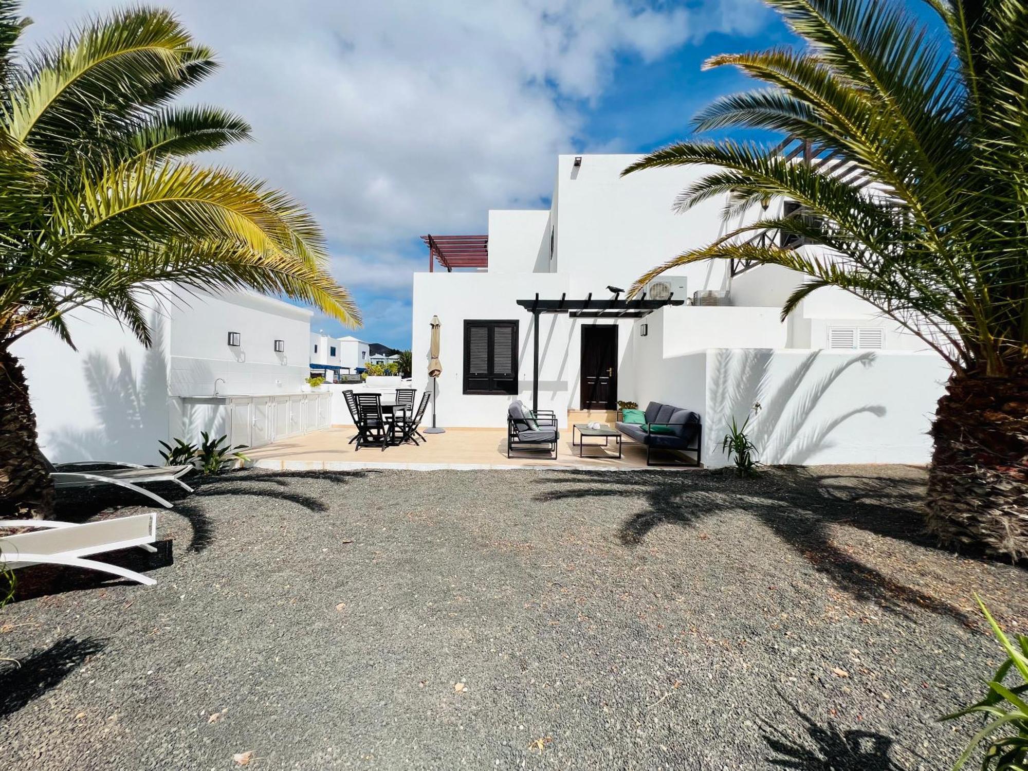 Lovely Casa Felicidad, Swimming Pool, Wifi X Private Garden プラヤ・ブランカ エクステリア 写真